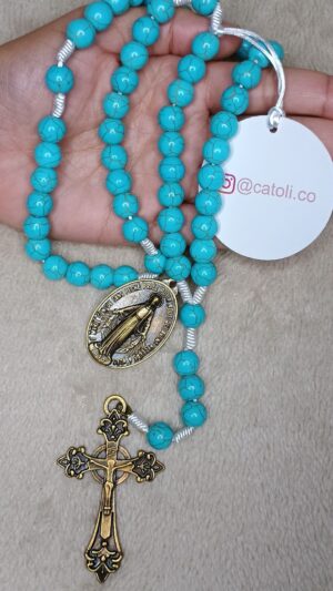 Terço em Pedra Howlita Azul Turquesa 10mm