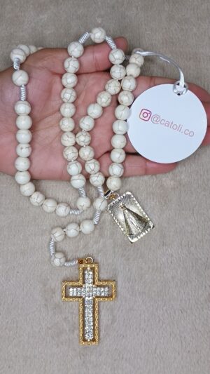 Terço em Pedra Howlita Bege 10mm