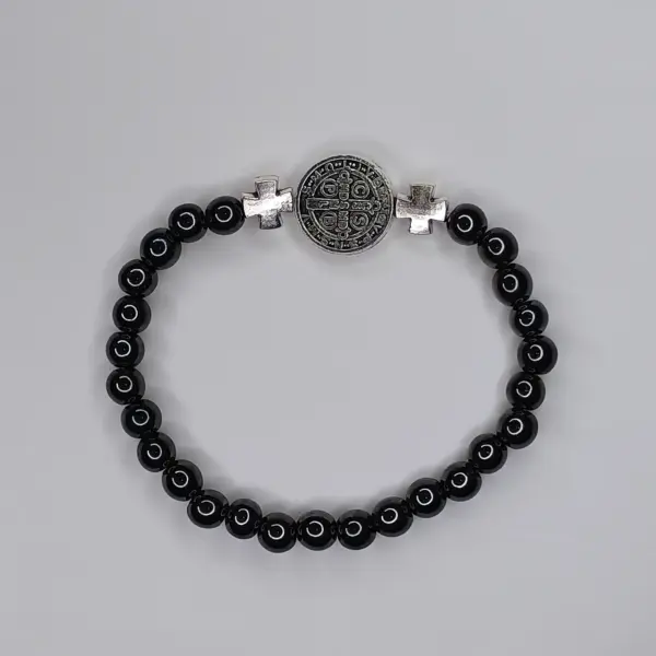 Pulseira de Hematita com Medalha de São Bento
