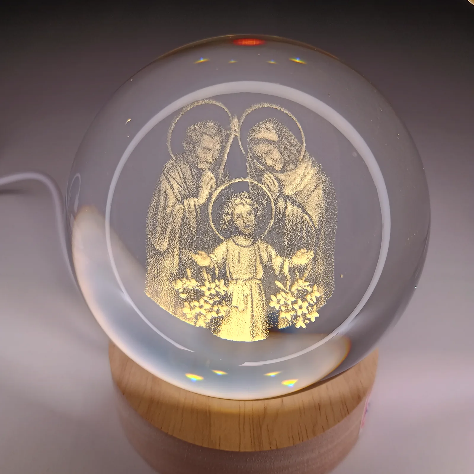 Luminária Devocional Globo com Base LED