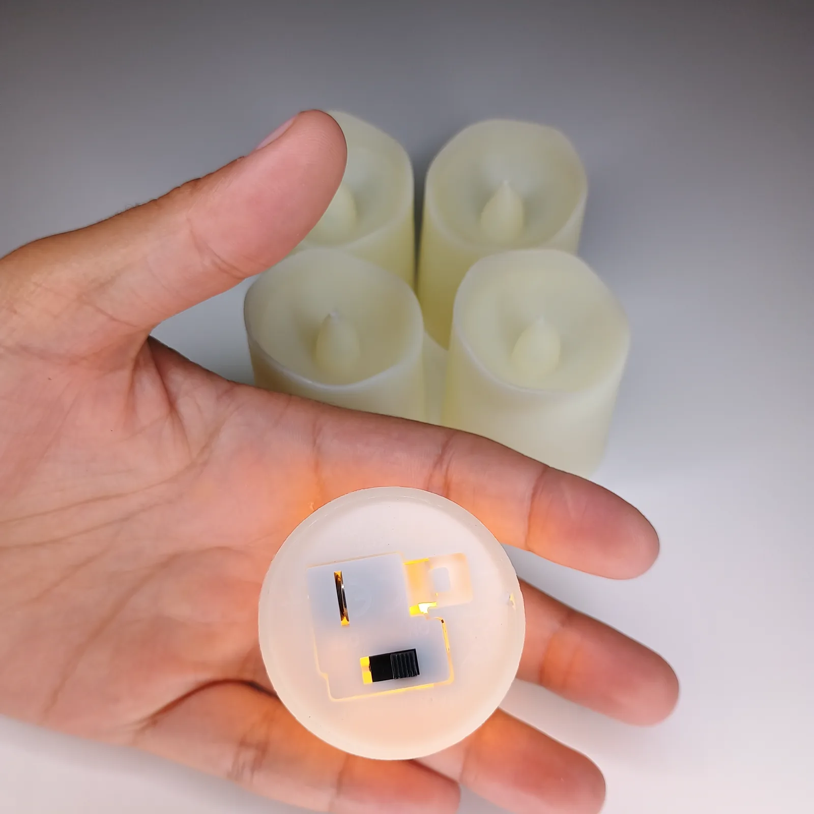 Mini Vela LED — Chama de Oração sem Fogo - Imagem 2